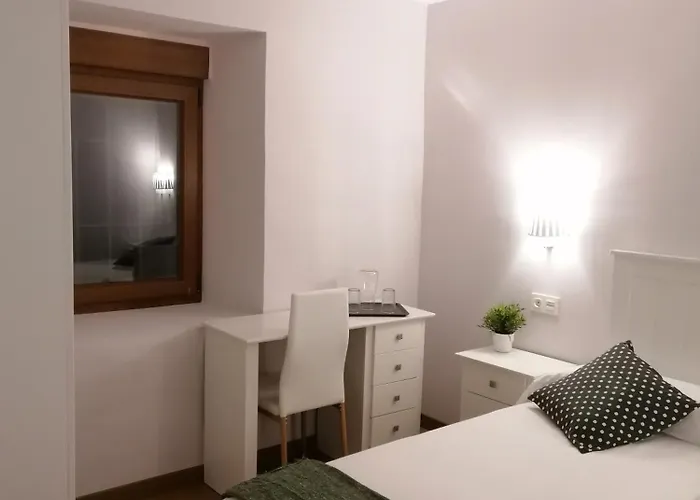 Hostel Casa At 34-49 *